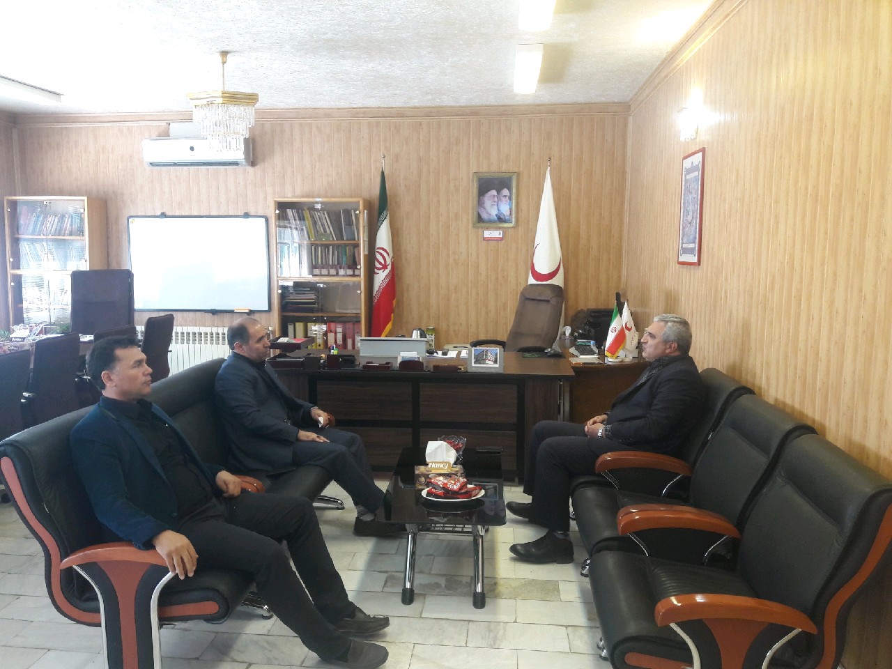 مدیرعامل جمعیت هلال ‌احمر استان اردبیل: فعالیت در حوزه کاهش مصرف مواد مخدر ضرورتی دو چندان دارد/ آموزش کمک های اولیه به هیات امنای مساجد استان اردبیل در دستور کار قرار دارد